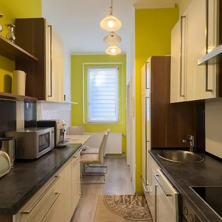 Apartment Mit Viel Platz